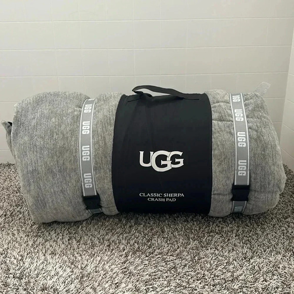 Ugg Corey Crash Pad - Picture 4 of 9